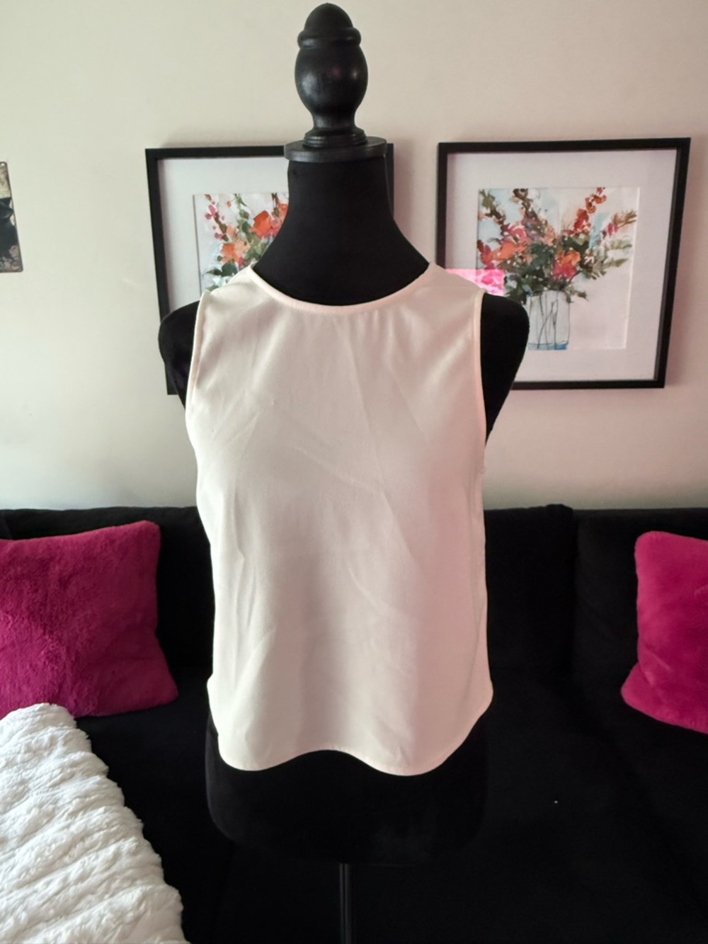 Express Cream Sleeveless Tank Top